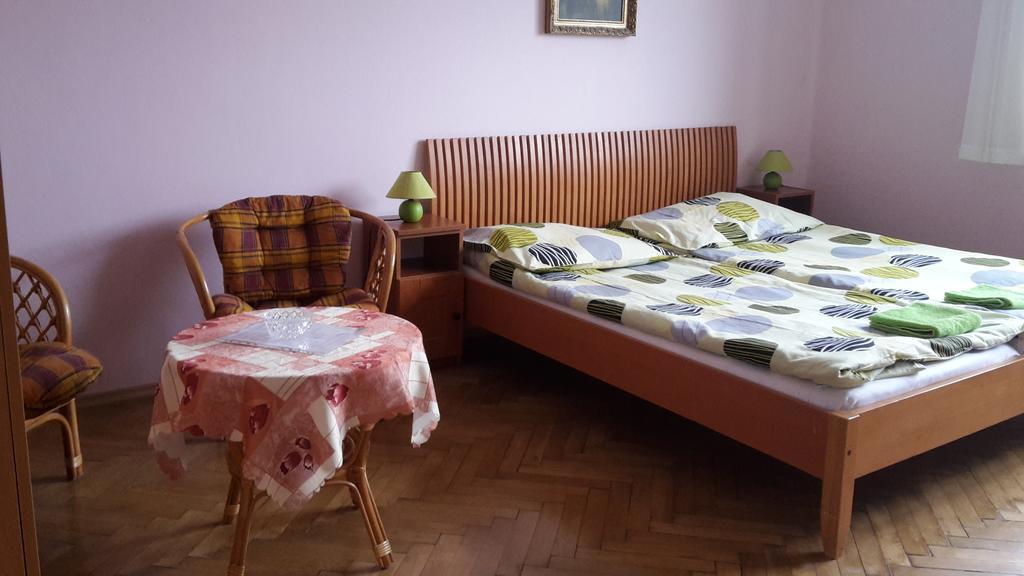 Na 15 Kopach Hotel Kolín Cameră foto